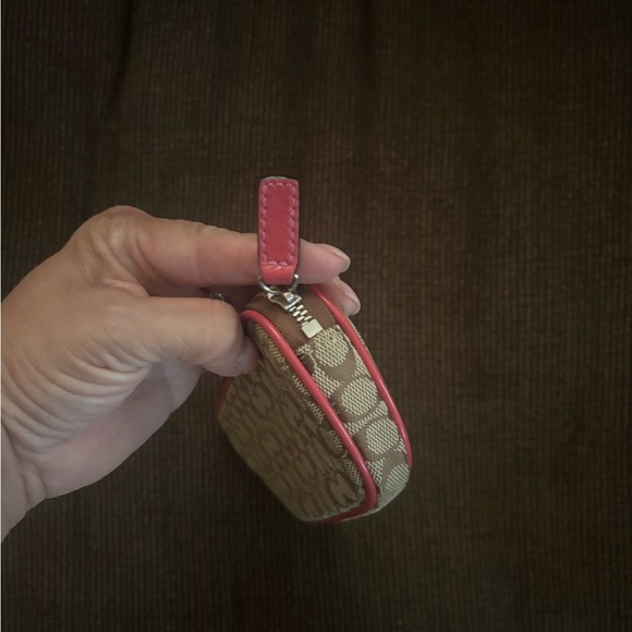 Coach  pouch - Picture 4 of 4